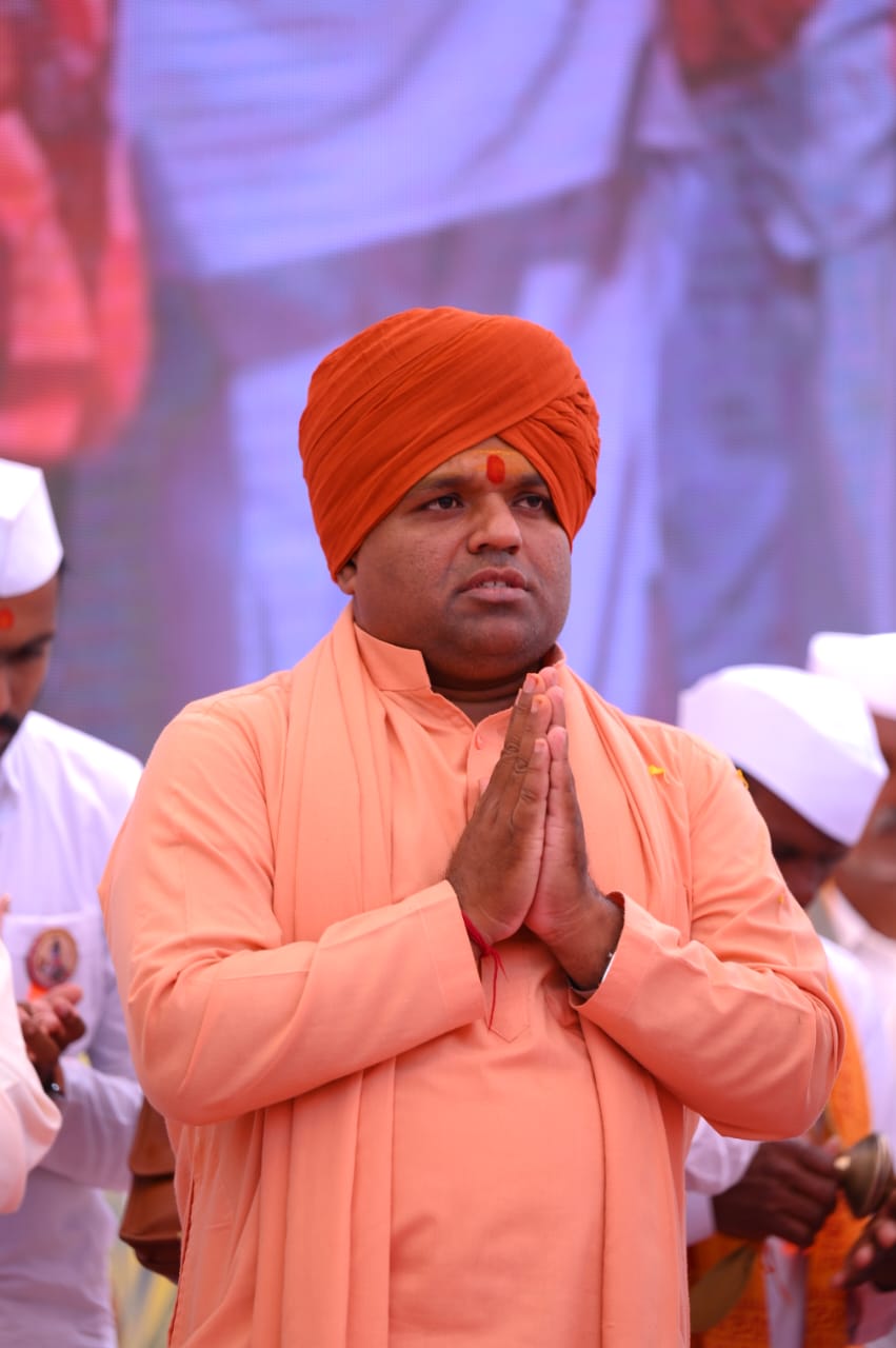 प्रकाशानंदगिरी महाराज